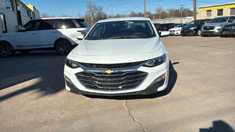 2025 Chevrolet Malibu FWD LS