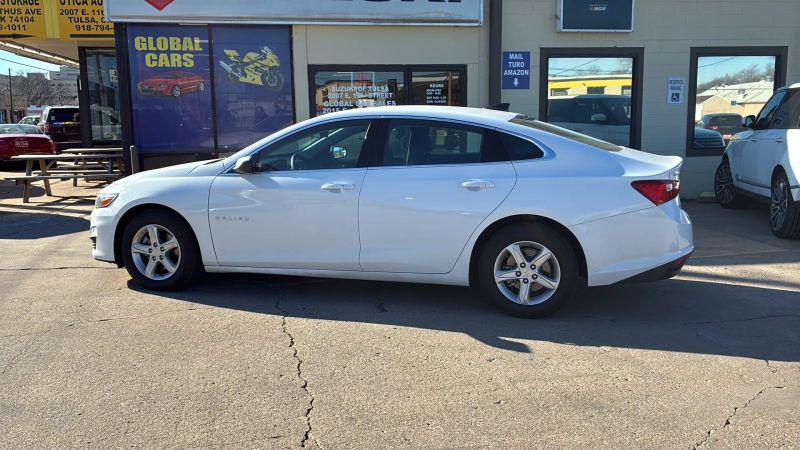2025 Chevrolet Malibu FWD LS