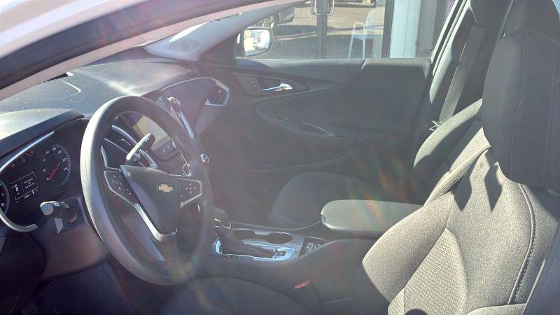 2025 Chevrolet Malibu FWD LS