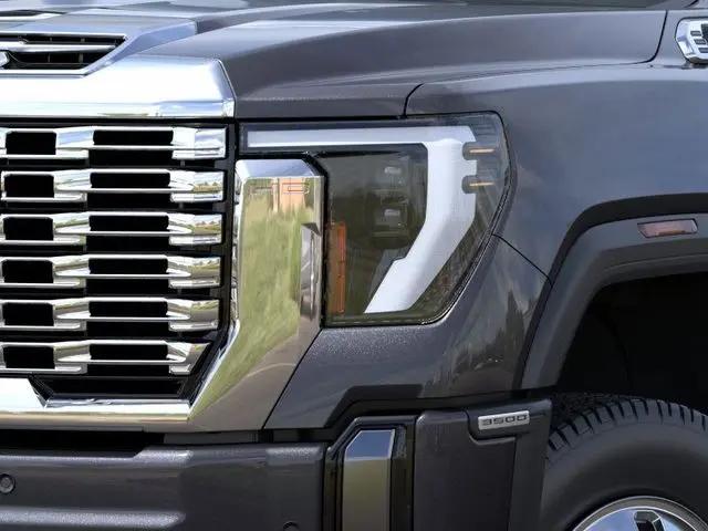 2026 GMC Sierra 3500HD Crew Cab, Long Bed, Denali Dual Rear Wheel, 4WD