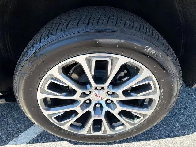 2026 GMC Yukon 2WD Denali