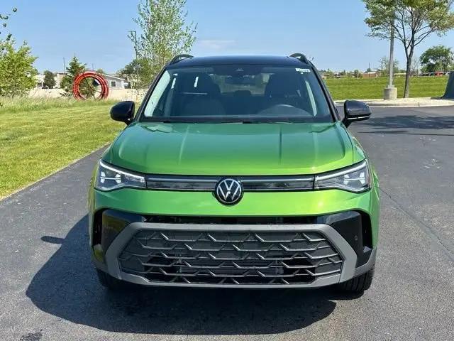 2026 Volkswagen Taos SE Black
