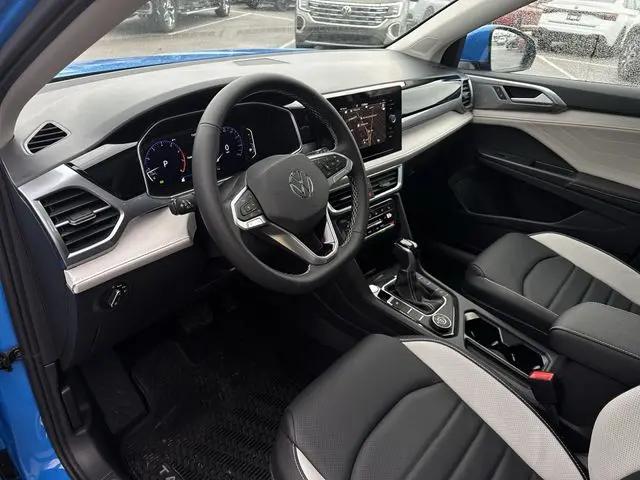 2026 Volkswagen Taos SEL