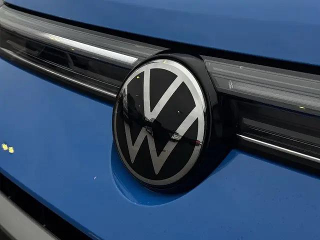 2026 Volkswagen Taos SEL