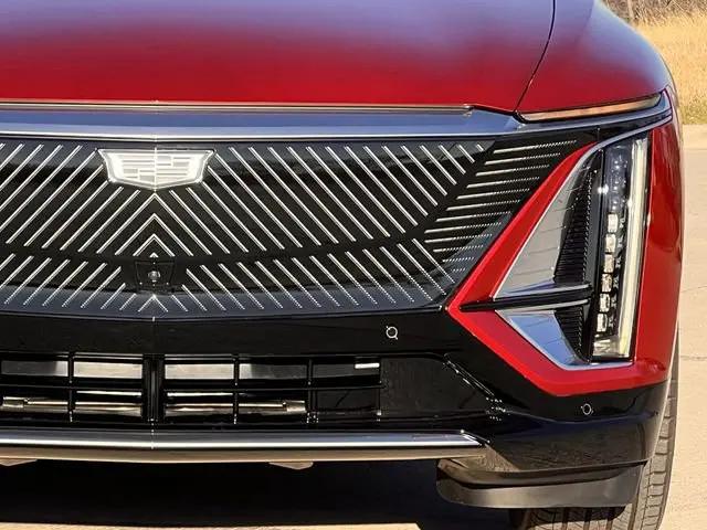 2026 Cadillac iQ Signature Luxury AWD
