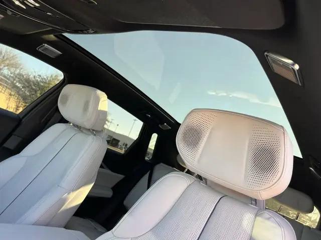 2026 Cadillac iQ Signature Luxury AWD
