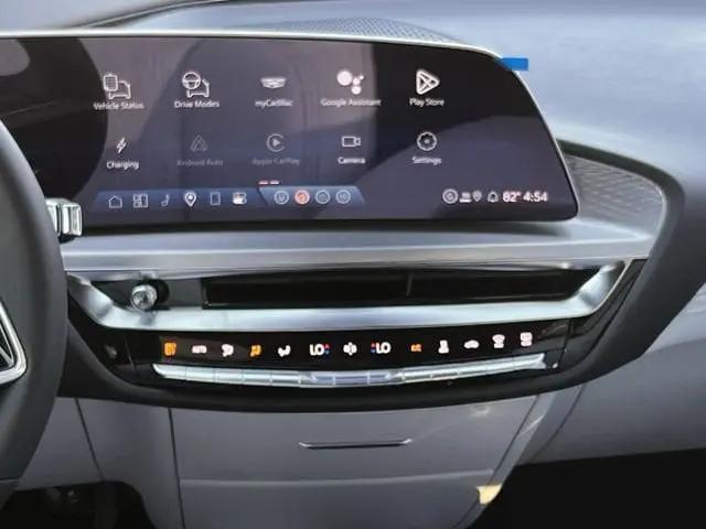 2026 Cadillac iQ Signature Luxury AWD