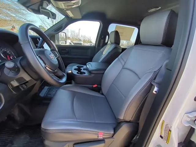 2026 Ram 4500 Chassis Tradesman/Big Horn