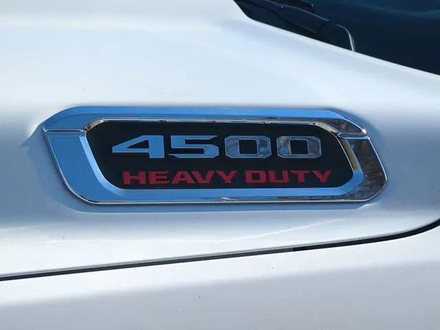 2026 Ram 4500 Chassis Tradesman/Big Horn