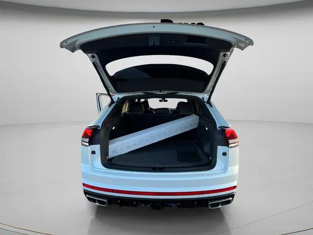 2026 Volkswagen Atlas Cross Sport SEL Premium R-Line
