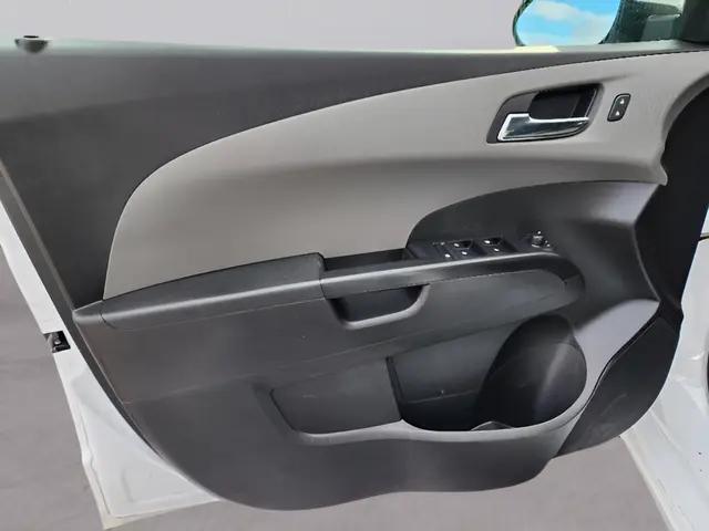 2018 Chevrolet Sonic LT Auto