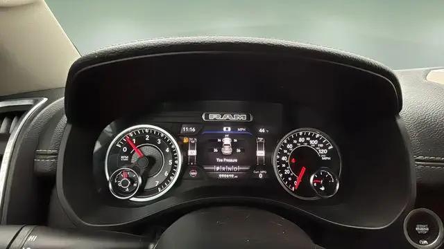 2022 Ram 1500 Laramie Crew Cab 4x4 5'7" Box