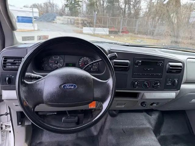 2005 Ford F-450 XLT