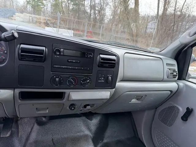 2005 Ford F-450 XLT