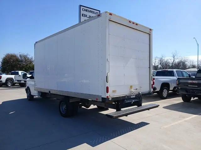 2016 GMC Savana Cutaway 3500