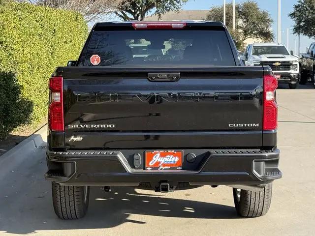 2026 Chevrolet Silverado 1500 2WD Crew Cab Short Bed Custom