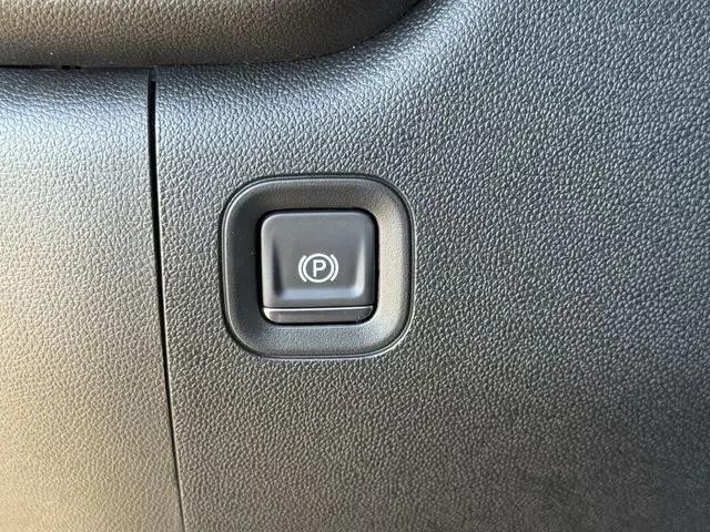 2026 Chevrolet Silverado 1500 2WD Crew Cab Short Bed Custom
