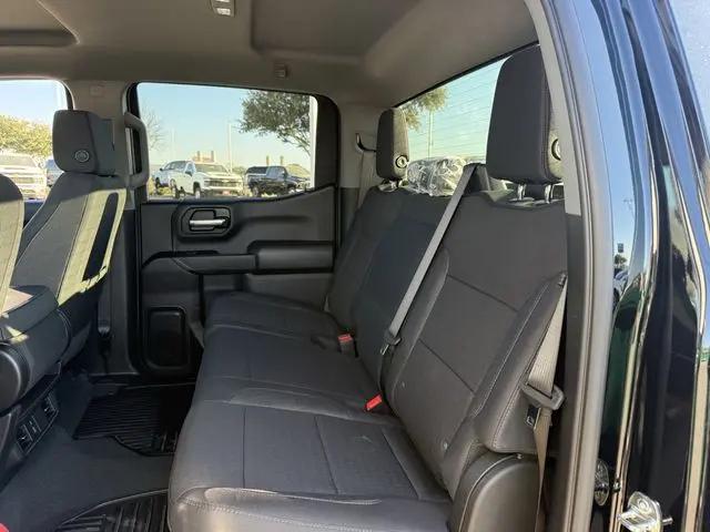 2026 Chevrolet Silverado 1500 2WD Crew Cab Short Bed Custom