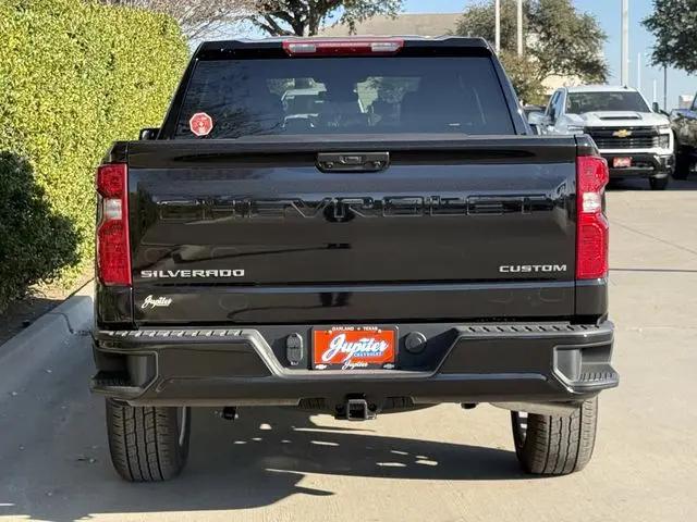 2026 Chevrolet Silverado 1500 2WD Crew Cab Short Bed Custom
