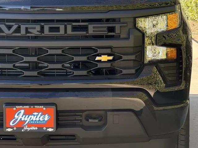 2026 Chevrolet Silverado 1500 2WD Crew Cab Short Bed Custom