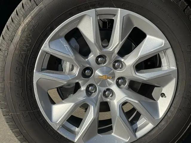 2026 Chevrolet Silverado 1500 2WD Crew Cab Short Bed Custom