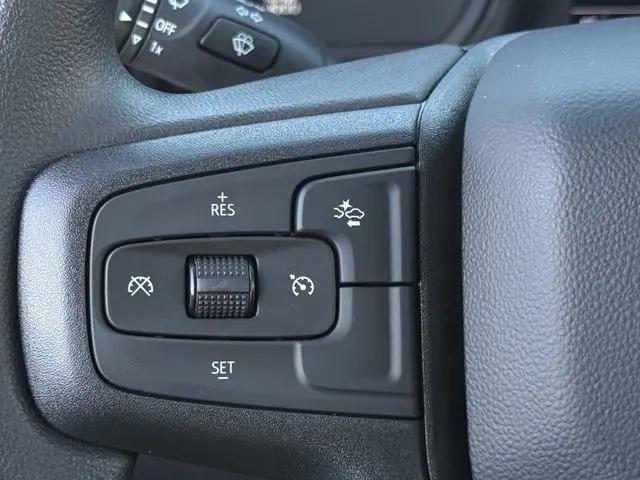 2026 Chevrolet Silverado 1500 2WD Crew Cab Short Bed Custom