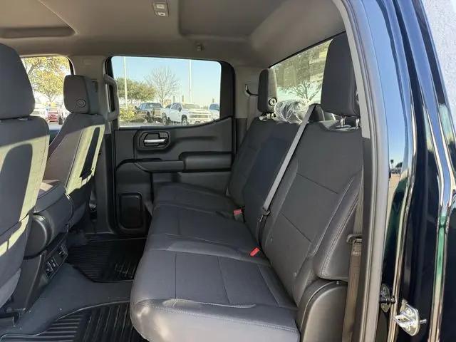 2026 Chevrolet Silverado 1500 2WD Crew Cab Short Bed Custom