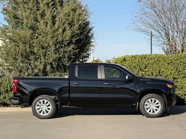 2026 Chevrolet Silverado 1500 2WD Crew Cab Short Bed Custom