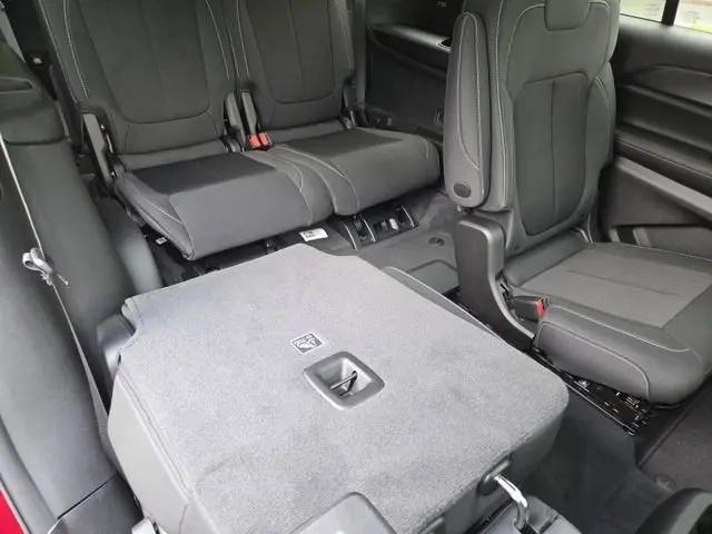 2026 Jeep Grand Cherokee L Altitude 4x4