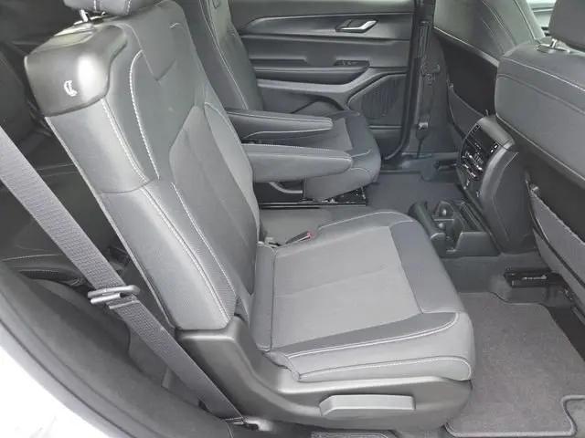 2026 Jeep Grand Cherokee L Altitude 4x4