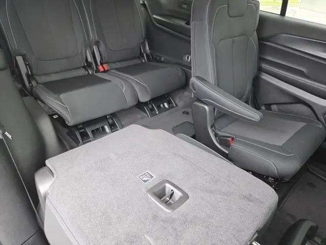 2026 Jeep Grand Cherokee L Altitude 4x4