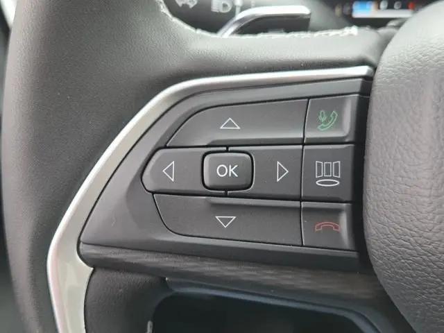 2026 Jeep Grand Cherokee L Altitude 4x4