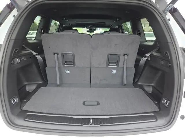 2026 Jeep Grand Cherokee L Altitude 4x4