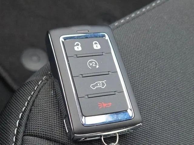 2026 Jeep Grand Cherokee L Altitude 4x4