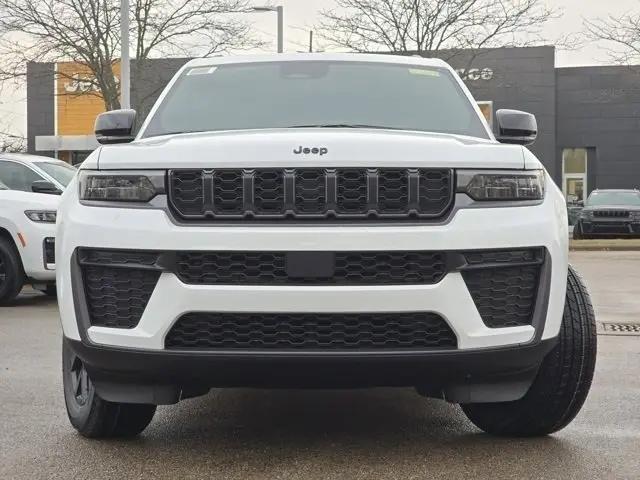 2026 Jeep Grand Cherokee L Altitude 4x4