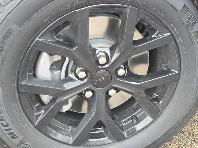 2026 Jeep Grand Cherokee L Altitude 4x4