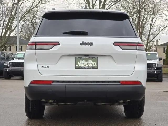 2026 Jeep Grand Cherokee L Altitude 4x4