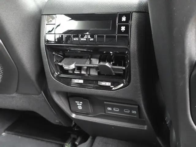 2026 Jeep Grand Cherokee L Altitude 4x4