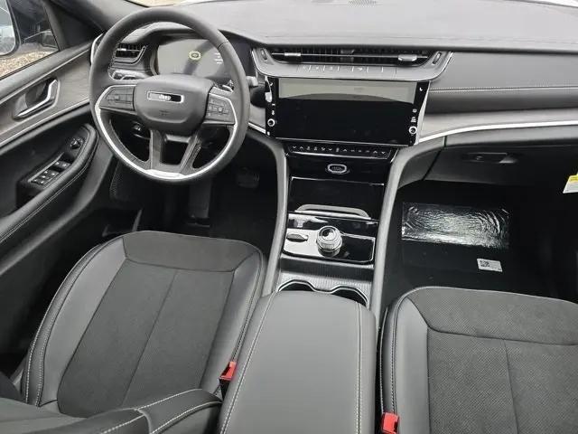 2026 Jeep Grand Cherokee L Altitude 4x4