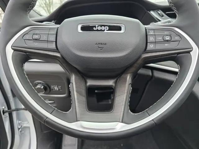 2026 Jeep Grand Cherokee L Altitude 4x4