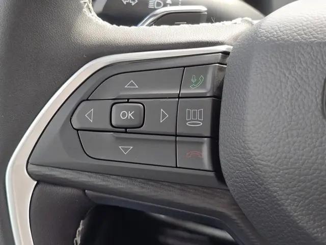 2026 Jeep Grand Cherokee L Altitude 4x4