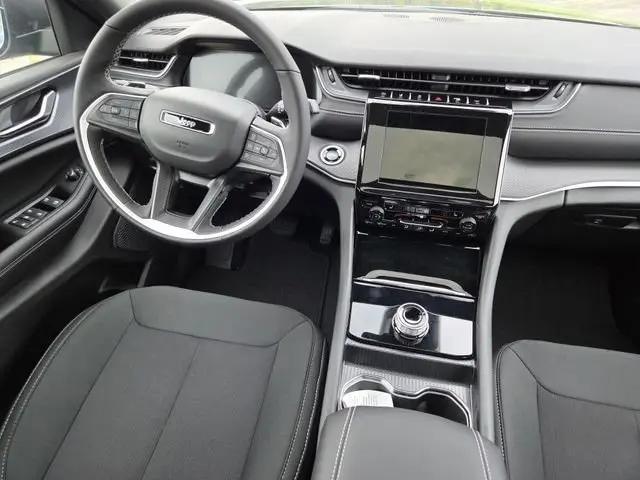 2026 Jeep Grand Cherokee L Altitude 4x4