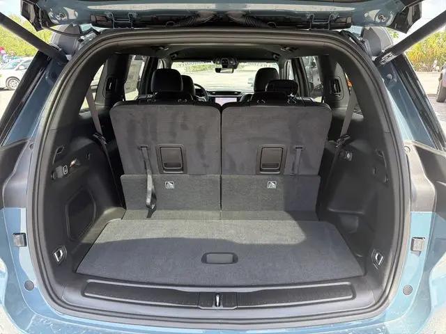 2026 Jeep Grand Cherokee L Limited 4x2