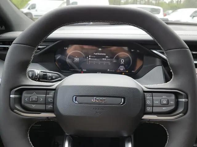 2026 Jeep Cherokee Limited 4x4