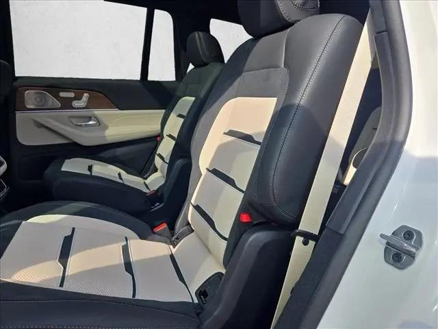 2026 Mercedes-Benz GLS AMG GLS 63 4MATIC+