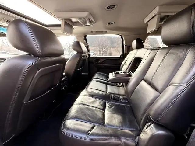 2012 Chevrolet Suburban LT