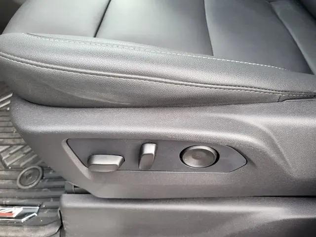 2026 Chevrolet Silverado 1500 4WD Crew Cab Standard Bed LT