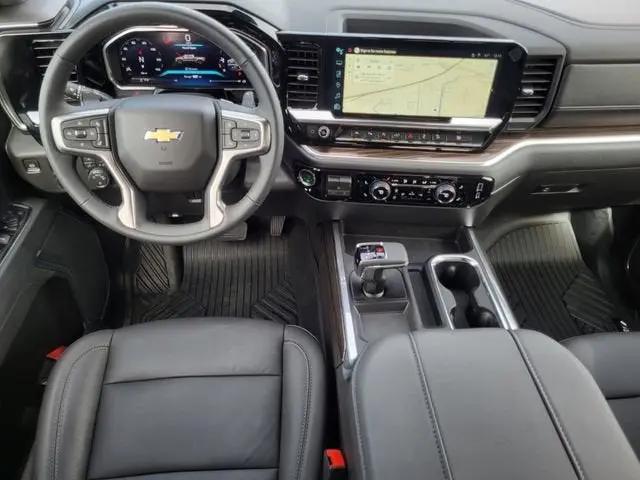 2026 Chevrolet Silverado 1500 4WD Crew Cab Standard Bed LT