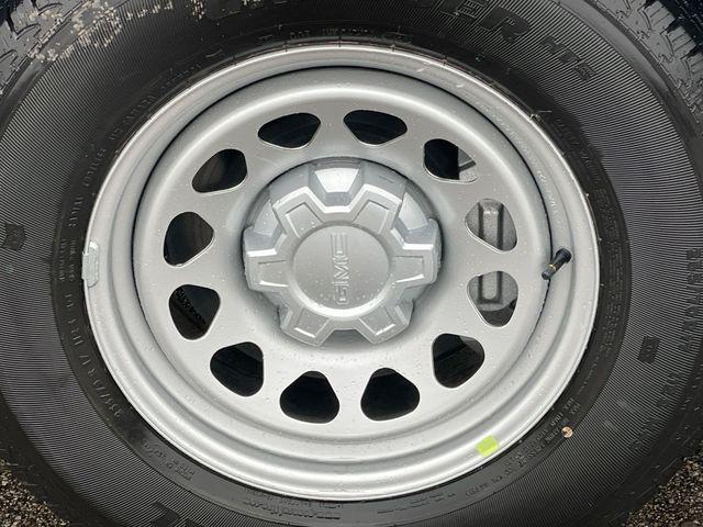 2026 GMC Sierra 1500 Regular Cab, Standard Bed, Pro, RWD