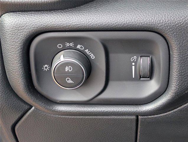 2026 Ram 3500 Tradesman Crew Cab 4x4 6'4" Box